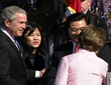 story.bush.china.cnn.jpg