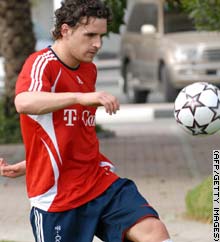 story.hargreaves.afp.gi.jpg