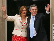 story.brown.waving.gi.jpg