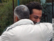 story.embrace.monday.afp.gi.jpg